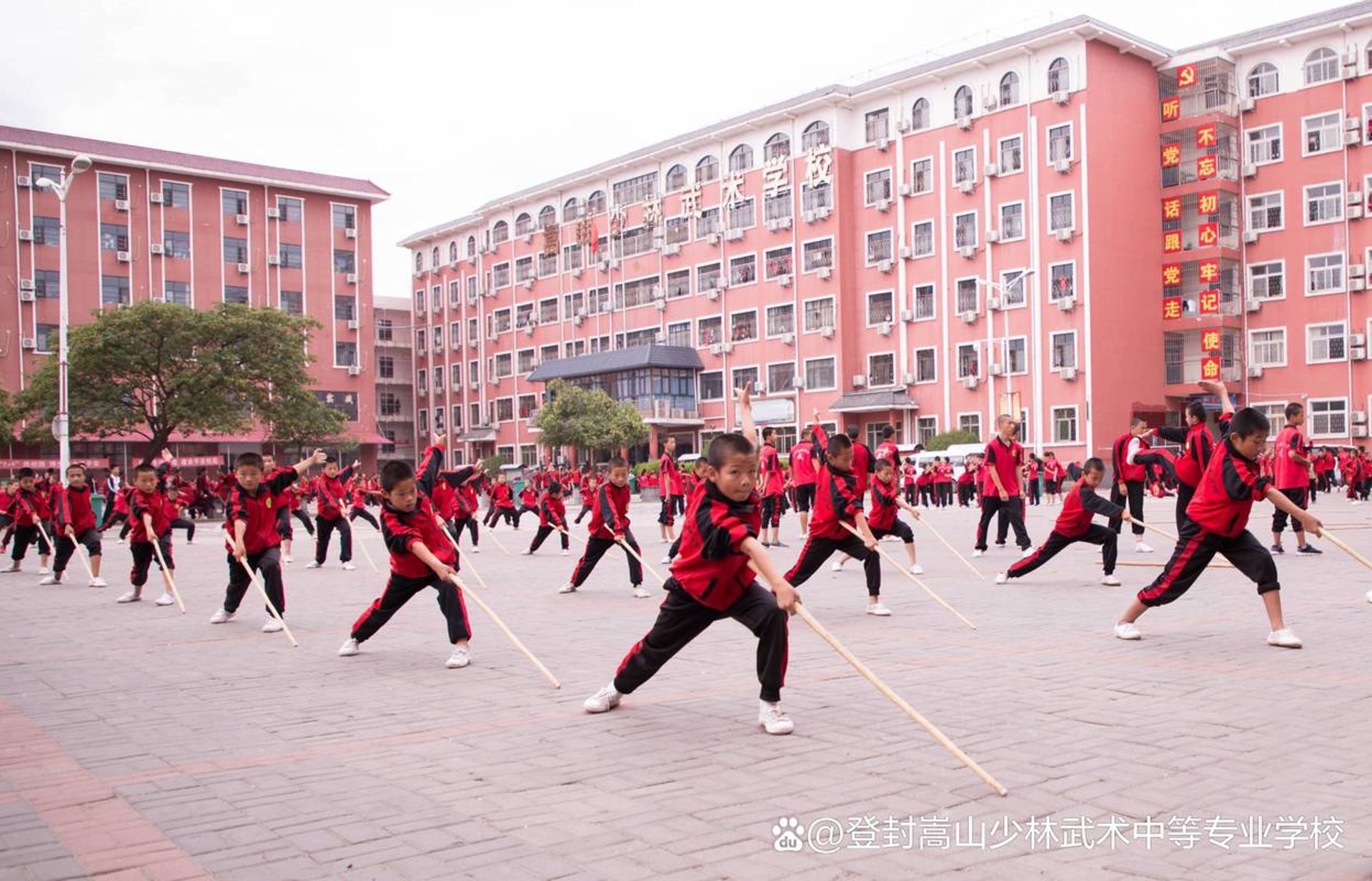 登封林峰少林